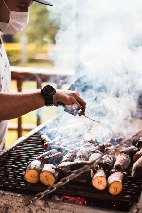 Charcoal as a Flavour Enhancer: The Science of Umami
